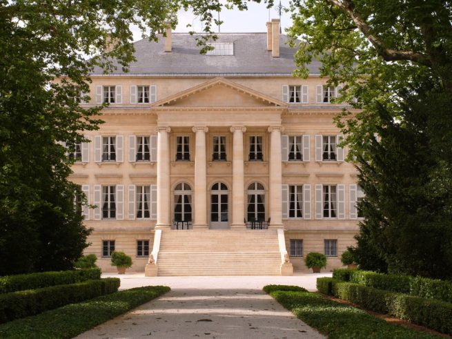 Fly private to France for the Bordeaux Food & Wine Festival